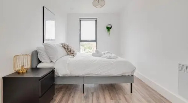 Pass the Keys Modern 2 Bedroom Apartment Manchester Media City