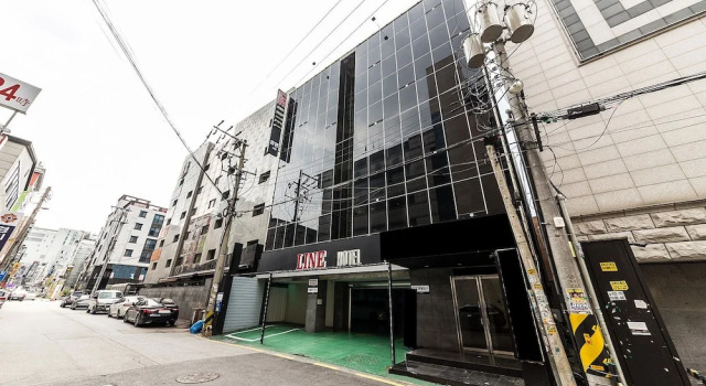 Line Hotel Suwon, Забронировать Отель Сувон Кёнгидо, рядом с Hyowon Park