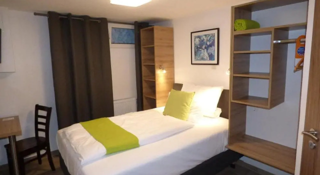 Двухместный номер Standard Цокольный этаж Hotel Art Inn Dinslaken
