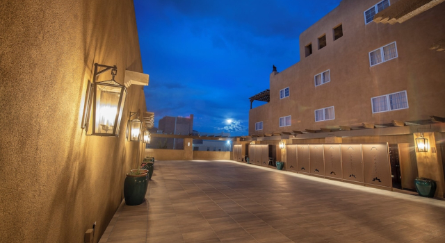 Четырёхместный номер Deluxe с видом на бассейн Eldorado Hotel and Spa