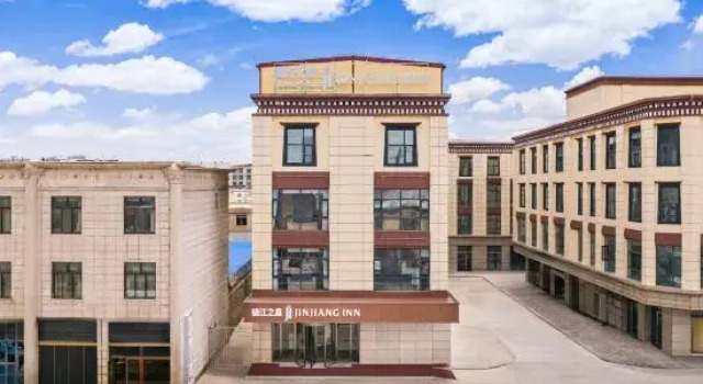 Jinjiang Hotel (Nagqu Binhe Road), Book Hotel Hoteller og overnatningssteder i Seni, Hotel