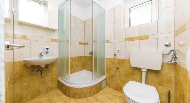 Студия Цокольный этаж Apartments Gavran