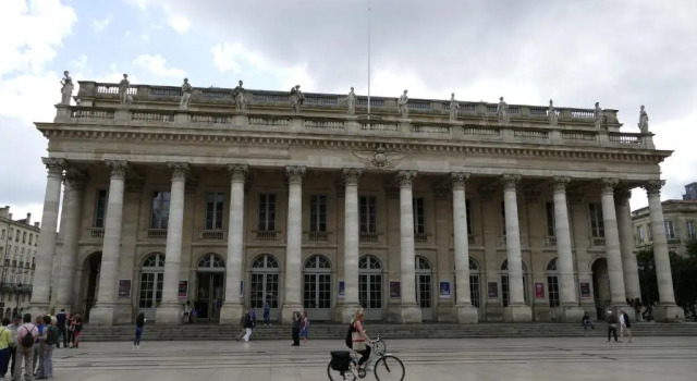 Студия Studio proche gare St Jean