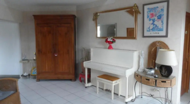CafecouetBreizh, Book Bed and Breakfast Hotels in Brittany with a Pool, Swimming Pool