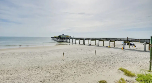 Апартаменты Ocean-view Condo w/ Balcony on Daytona Beach!