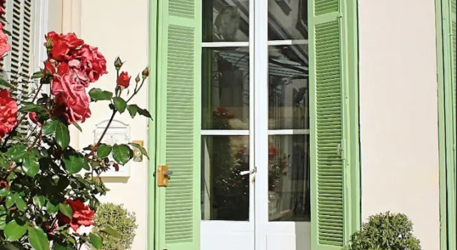 Maison Blanche - Cannes, Забронировать Отель Бизнес-отели Канн, рядом с Eglise Reformee de France, 4* 5*