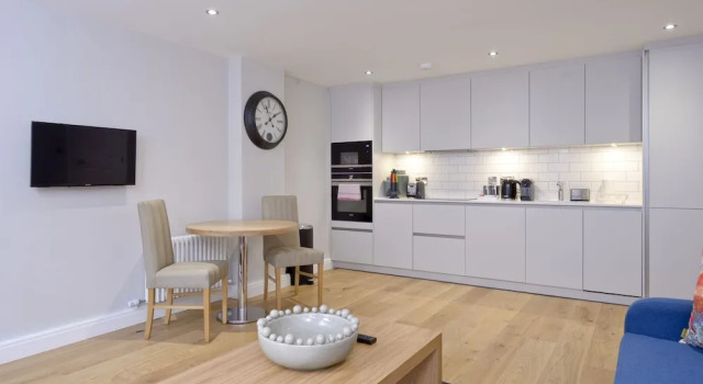 Апартаменты Classic Destiny Scotland New Town Apartments