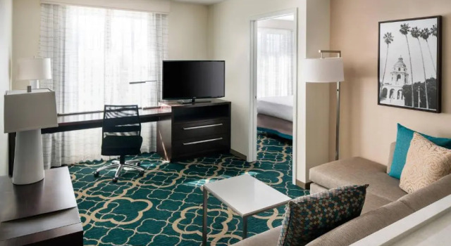 Двухместный люкс c 1 комнатой Residence Inn by Marriott Los Angeles Pasadena/Old Town