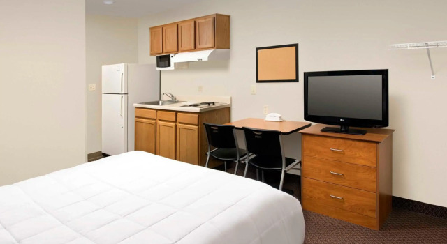 WoodSpring Suites San Antonio North Live Oak I-35, Buchen Sie Hotel Live Oak Texas