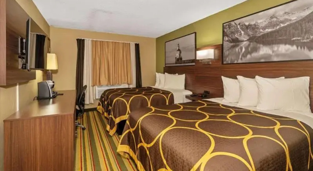 Четырёхместный номер Standard Super 8 by Wyndham Superior WI