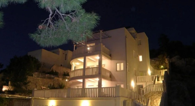 Villa Borna Apartments, Забронировать Апартаменты/квартира Отели Дубровника с парковкой, рядом с Пляж Понат, Парковка