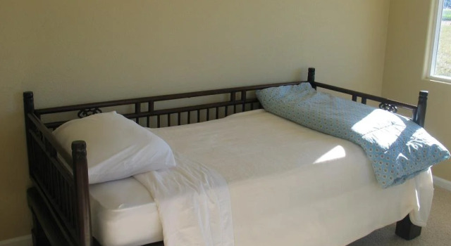 Makiivka Estate, Buchen Sie Hotel Finley Kalifornien