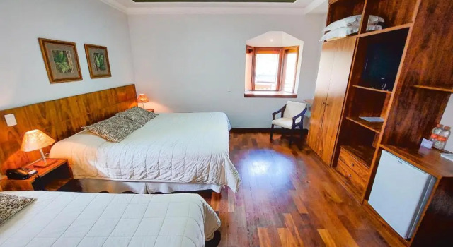 Трёхместный номер Standard Pousada Victoria Villa By Nacional Inn - A 800 metros da Vila Capivari