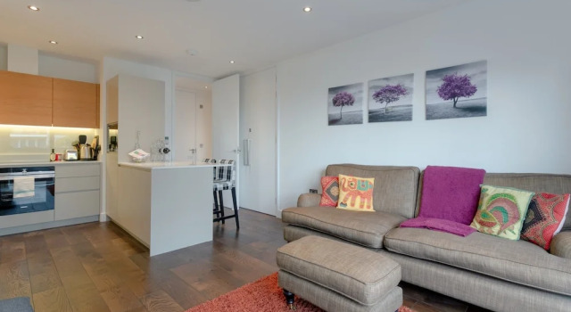 Spacious 2 Bedroom Apartment in Hackney, Varaa Huoneisto Asunnot kohteessa Merseyside, Huoneisto