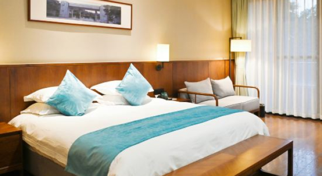 Люкс Premier Zheda Yuanzheng International Hotel