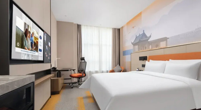 Hilton on Changhong Avenue in Jiujiang, Rezerwuj Hotel Jiujiang Jiangxi