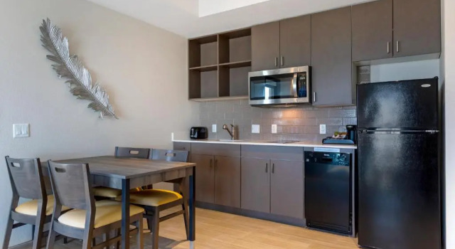 Двухместный люкс c 1 комнатой Best Western Plus Executive Residency Phoenix North Happy Valley