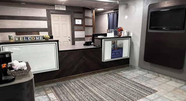 Studio City Suites, a Travelodge by Wyndham, Book Motel Texarkana 
