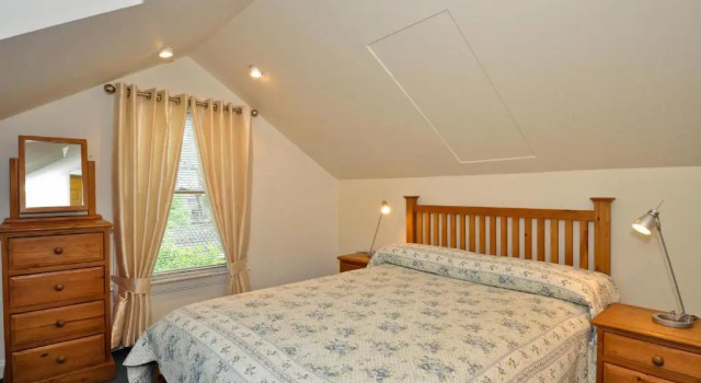 Четырёхместный номер Standard Ash Grove House