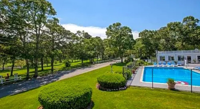 Номер Standard Blue Rock Resort