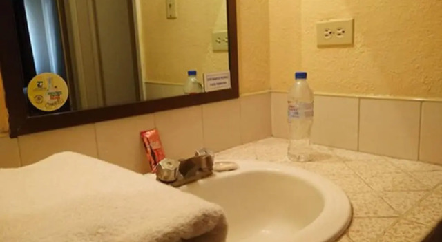 Полулюкс Hotel Chula Vista