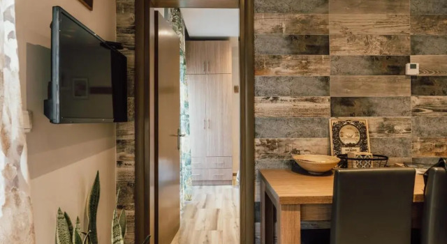 Lef Apartment, Book Apartment  