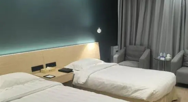 Номер Standard Tangshan Qiangang Hotel