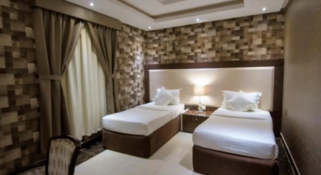 Люкс Evan Serviced Apartments in Al Muruj District
