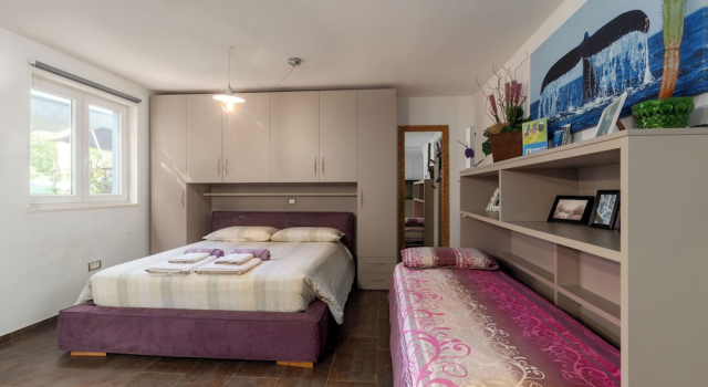 Студия House Cetiri Hrasta