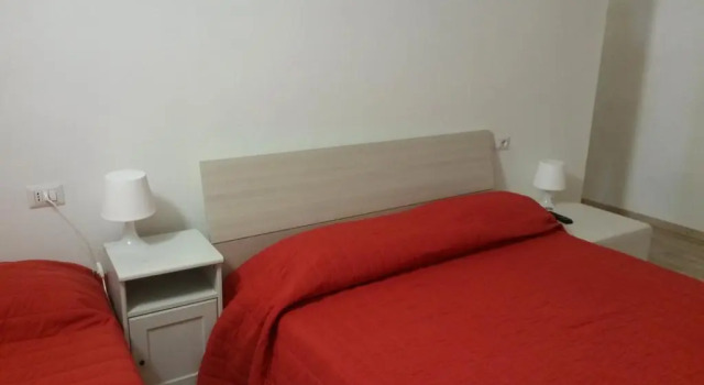 Little Moon, Prenota Hotel Tiburtino Roma