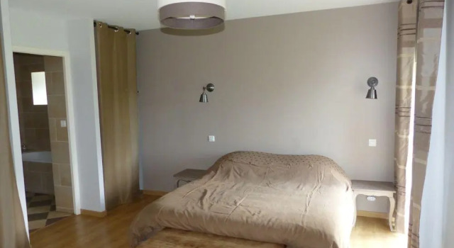 Gite du Château, Book Hotel La Lucerne-dʼOutremer Manche