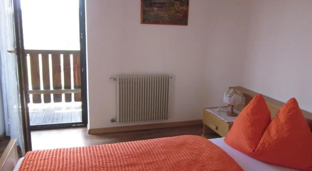 Апартаменты Gasthof zum Roessl