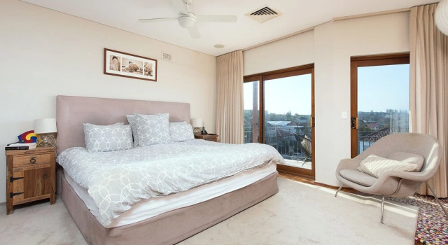 Stunning East Suburb Coastal Home H373, Prenota Casa vacanze Whale Beach New South Wales