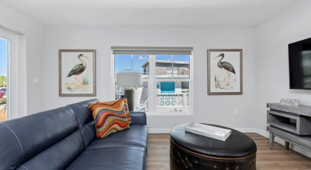 Escape Coastal Resort on Casey Key