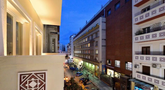 Апартаменты Deluxe с балконом и с видом на город Roomore Apartments