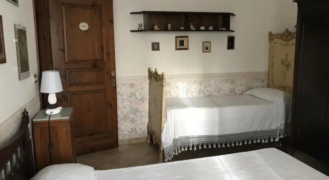Трёхместный номер Standard с видом на бассейн Villa Milici