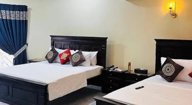 Sea View Inn, Prenota Hotel Hotel a Karachi con parcheggio, Parcheggio