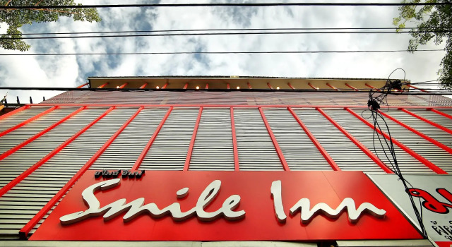 Smile Inn