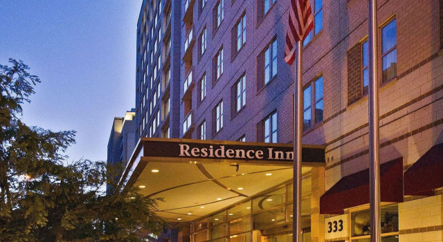 Residence Inn by Marriott Wilmington Downtown, Забронировать Отель Уилмингтон Делавэр, рядом с Делавэрский центр современного искусства