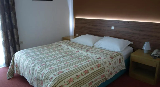 Полулюкс Hotel Podravina