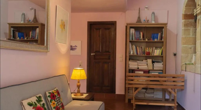 Коттедж Private Art Studio 50m from sea 1-3 per