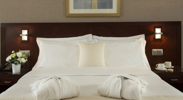 Hotel Savoy, Varaa Hotelli Hotellit Channel Islands uima-altaalla, Uima-allas