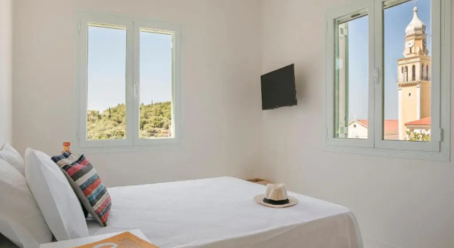 Вилла Bohemian Nest - Cheerful 2-Bedroom Villa with pool