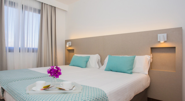 Apartamentos Los Tulipanes