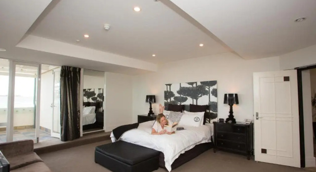 Номер Standard с балконом The Dome Boutique Apartments