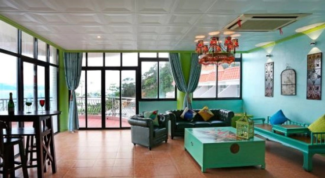 Люкс Presidential с видом на море Popeye Holiday Inn