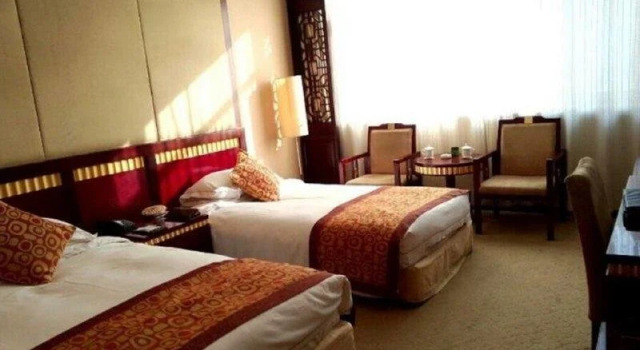 Mizhou Hotel, Rezerwuj Hotel Hotele 4-gwiazdkowe w Weifang, 4*
