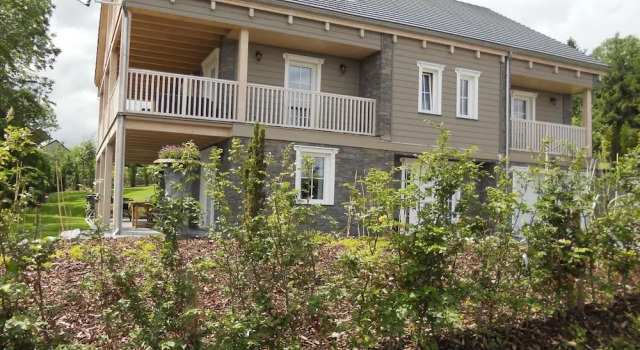 Sumptuous Chalet in Septon with Sauna & Hot Tub
