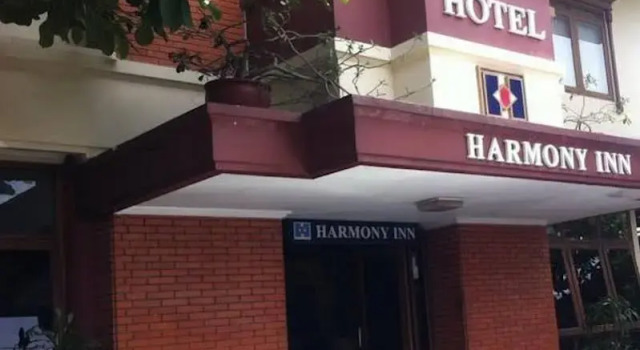 Harmony Inn, Book Hotel Billige hoteller i Timuran