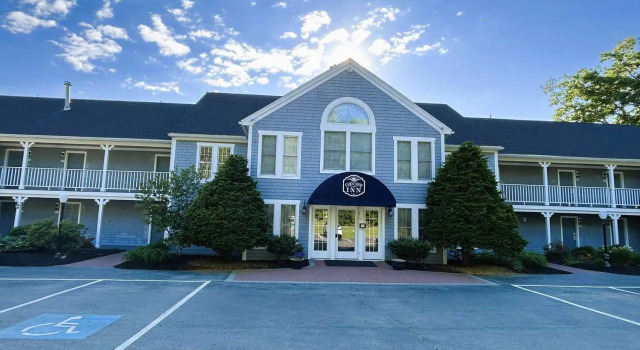 Cod Cove Inn, BW Signature Collection, Varaa Hotelli Hotellit New England uima-altaalla, Uima-allas